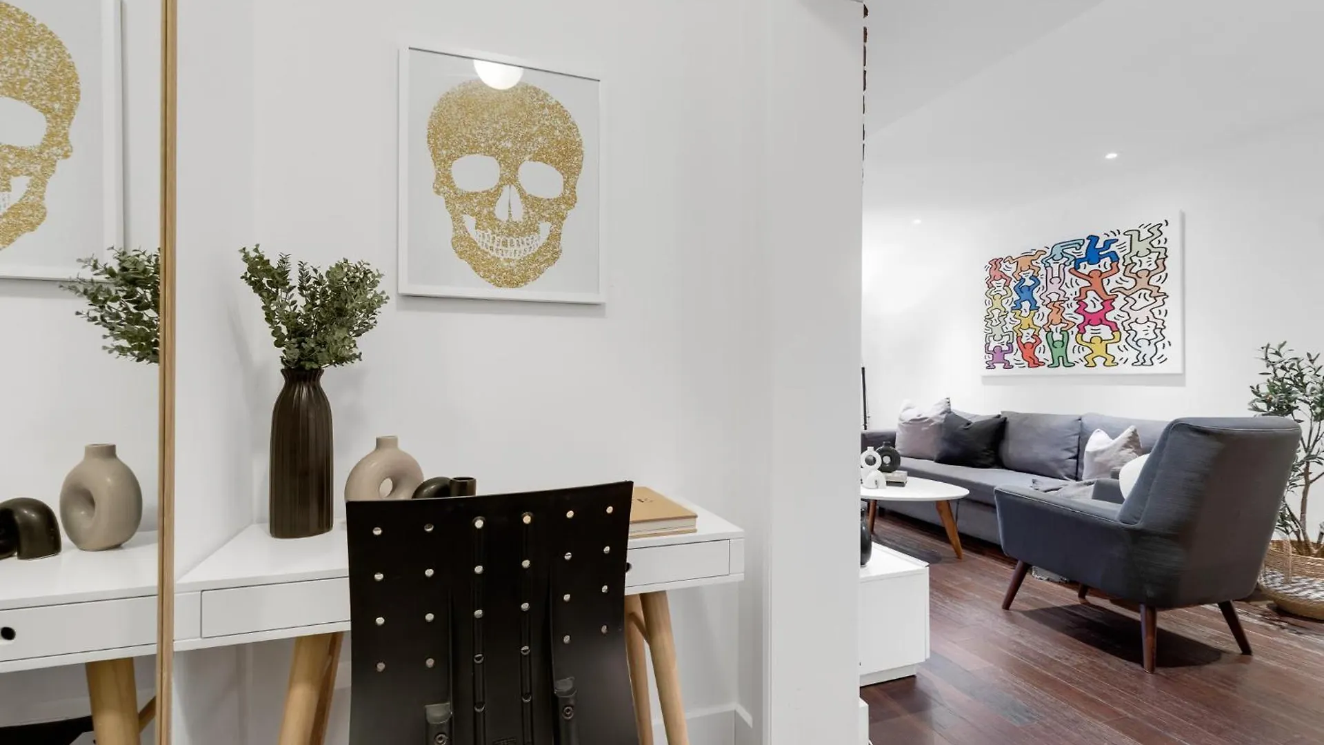 Liv Mtl Soho Aparthotel Montreal 3*,